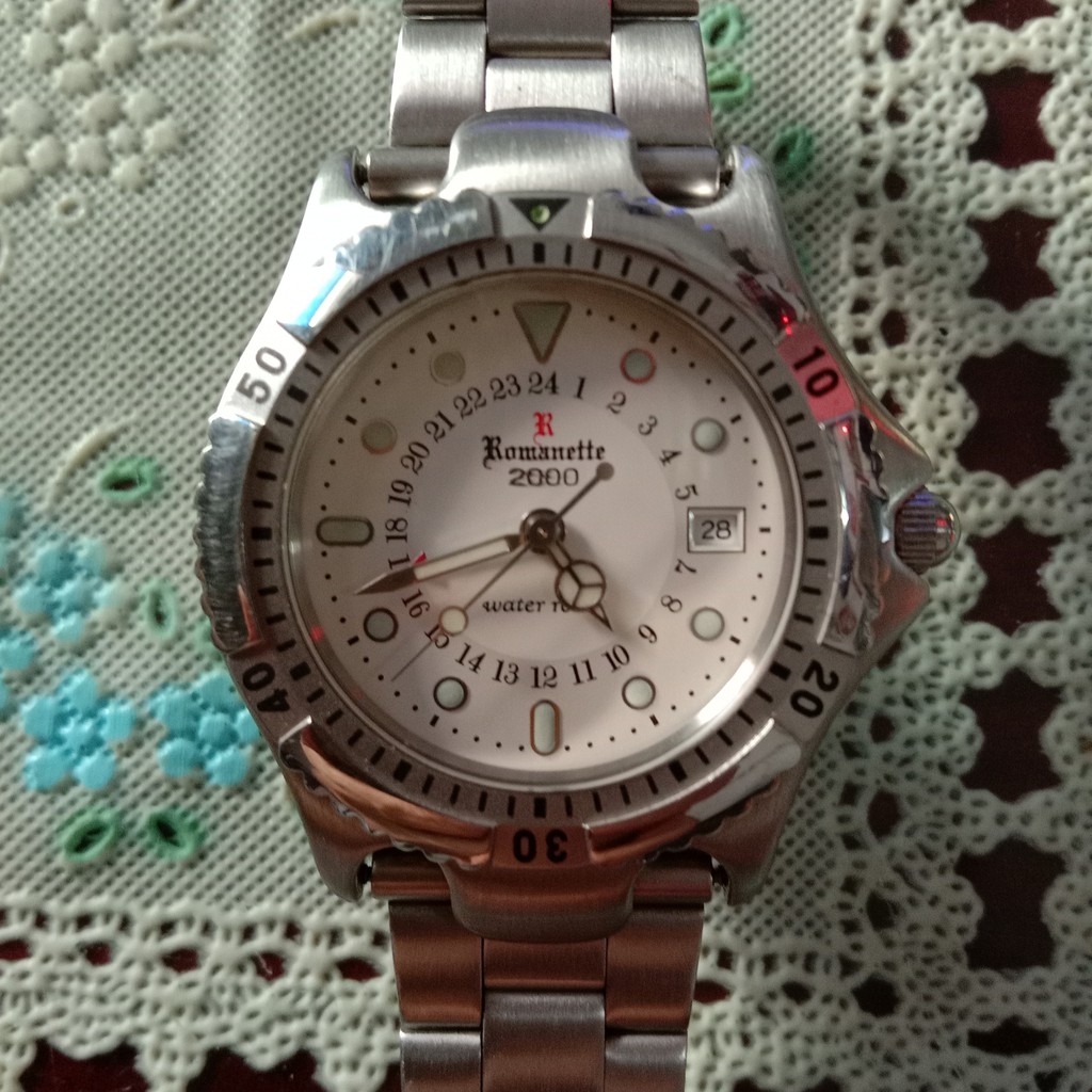 Đồng hồ nam Romanette 36mm dòng lặn biển driver watch, 4 kim, lịch ngày, có niềng xoay, dạ quang, chống nước 200m