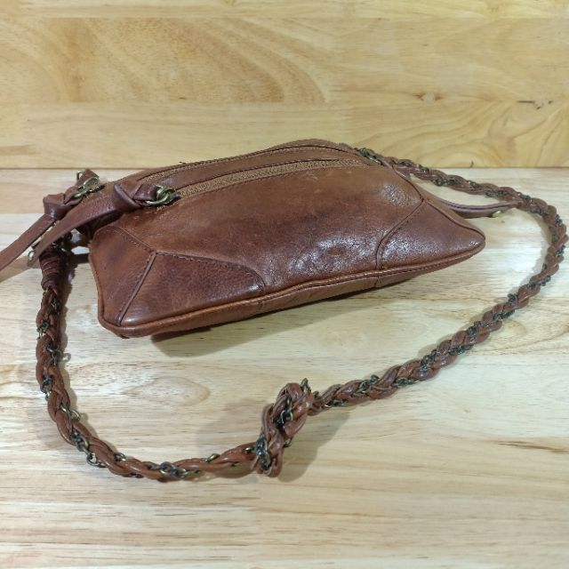 Túi đeo chéo da thật secondhand  240712