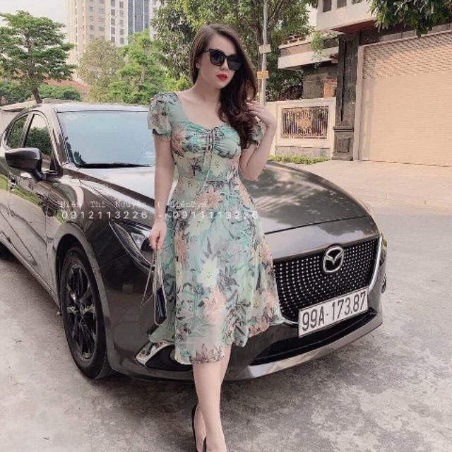 Đầm xòe hoa voan