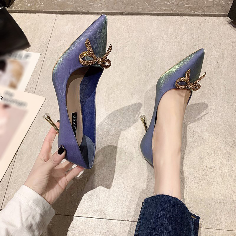 Giày Cao Gót Nữ, Giày Cưới Màu Đỏ Thời Trang Cho Cô Dâu, Stilettos Pumps Mũi Nhọn Được Trang Trí Với Nơ (Satin)