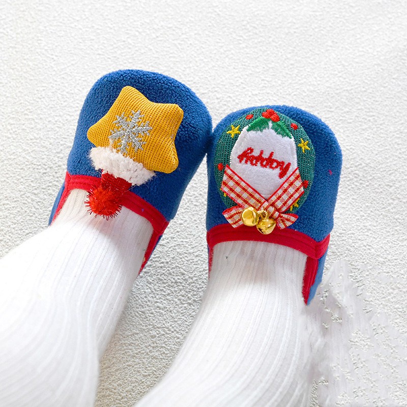 Giày Chống Trượt Hình Ông Già Noel Hoạt Hình Cho Bé 1-4 Tuổi