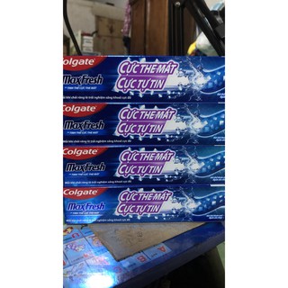 Kem đánh răng Colgate Maxfresh 230g tặng kèm