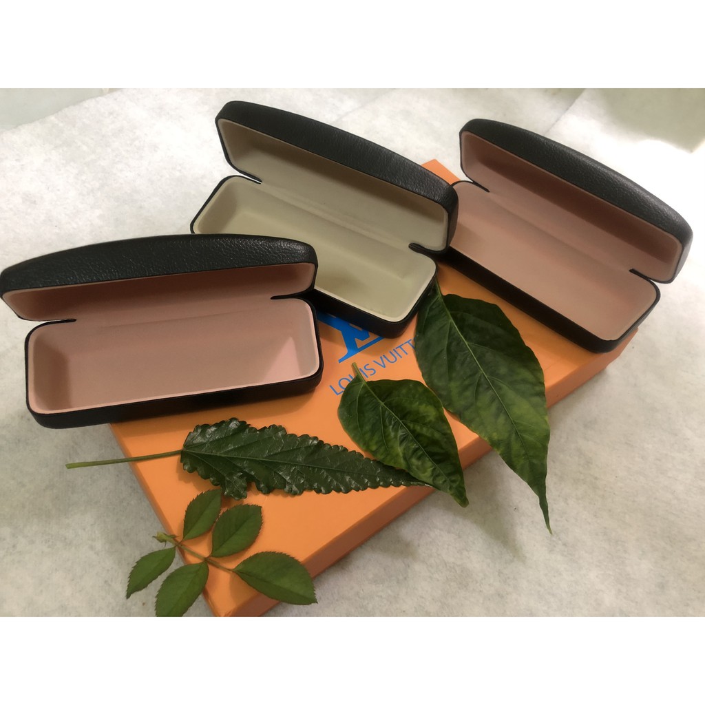 Mắt Kính Nam Lacoste2 Khói Bầu LC04 Full Box ( Tặng Kèm Bao Da Pu Cá Xấu Cực Chât ) | BigBuy360 - bigbuy360.vn