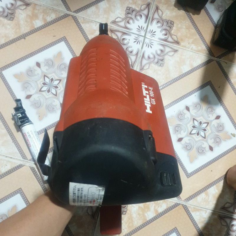 Máy bắn đinh hilti gx100E
