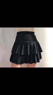 Chân váy xếp ly 2 tầng