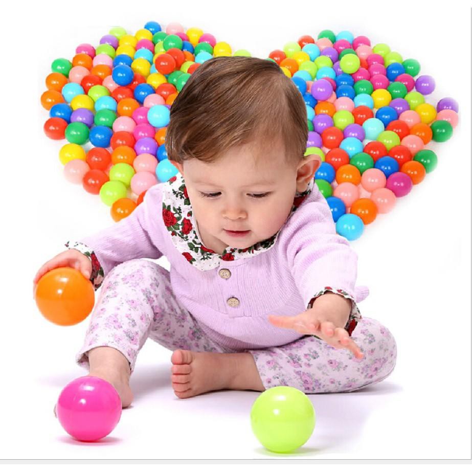 1 quả bóng nhựa việt nam cho bé 5cm