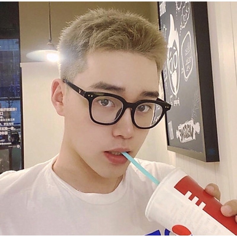 Kính mắt nam nữ cao cấp - Southside | BigBuy360 - bigbuy360.vn