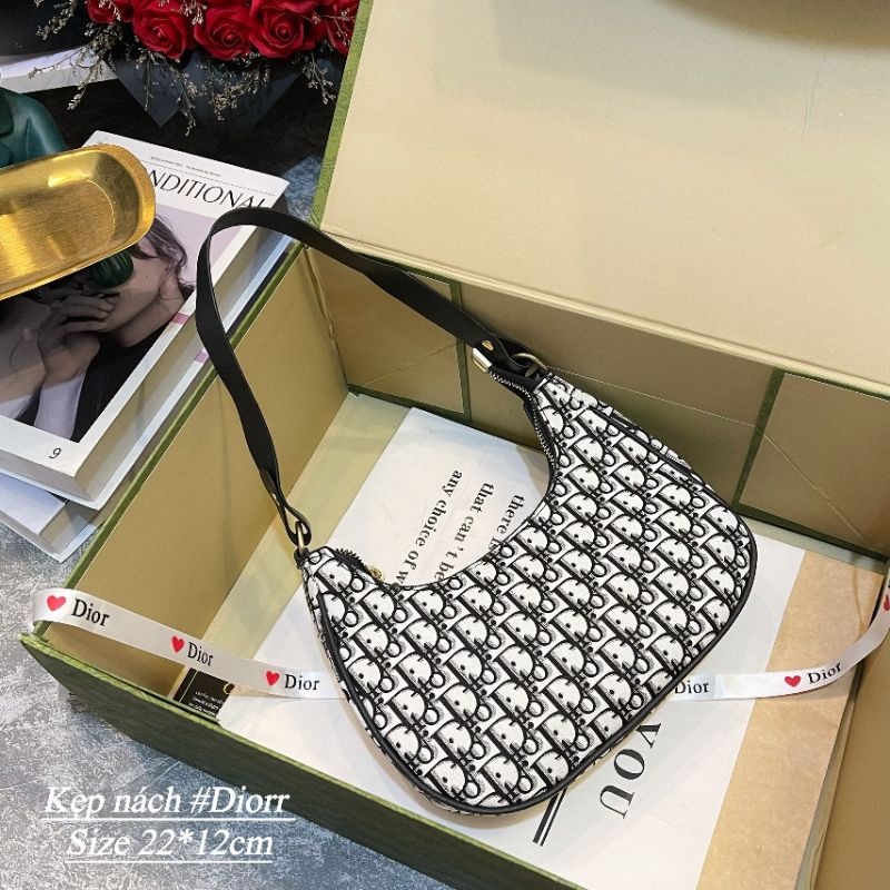 TÚI KẸP NÁCH DIOR BỌC LỤA 2 LỚP SIZE 22