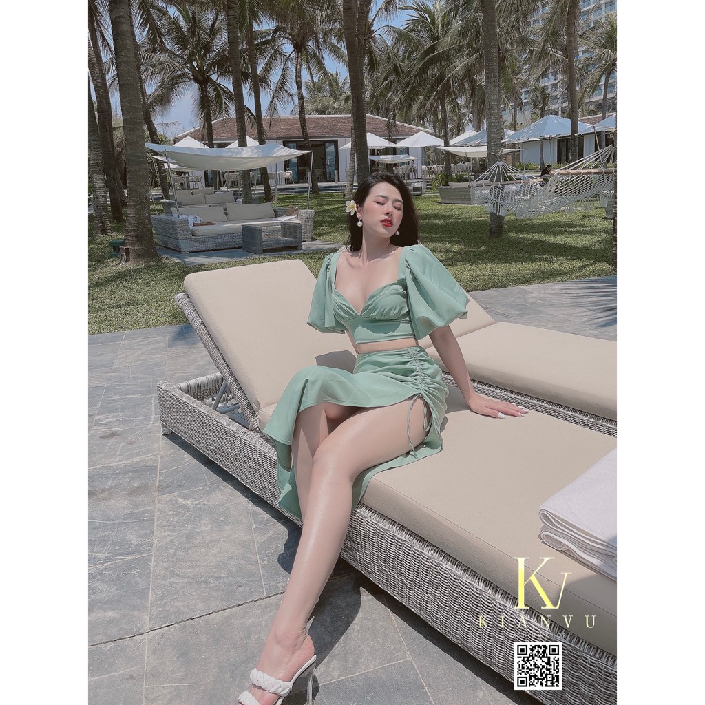 SET ÁO CROPTOP TAY BỒNG CÚP NGỰC CHUN ÔM NỊNH EO CHÂN VÁY XẺ TÀ CAO
