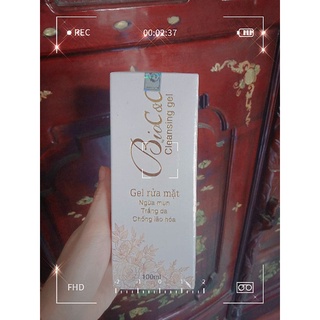 Gel rửa mặt dưỡng sáng da Bio C&C
