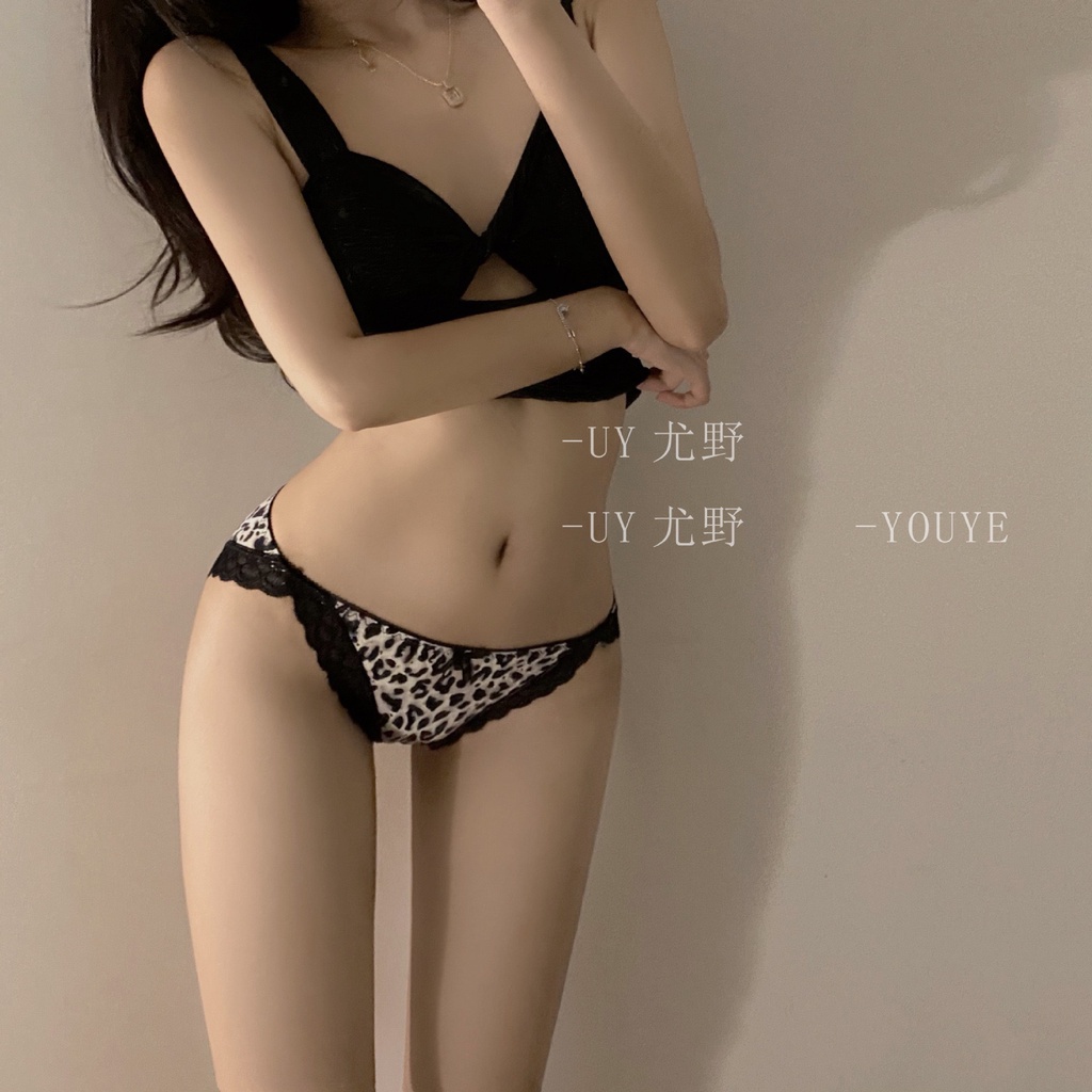Quần lót họa tiết chất cotton mềm phối viền ren sexy THE CELYNBRA - QL78