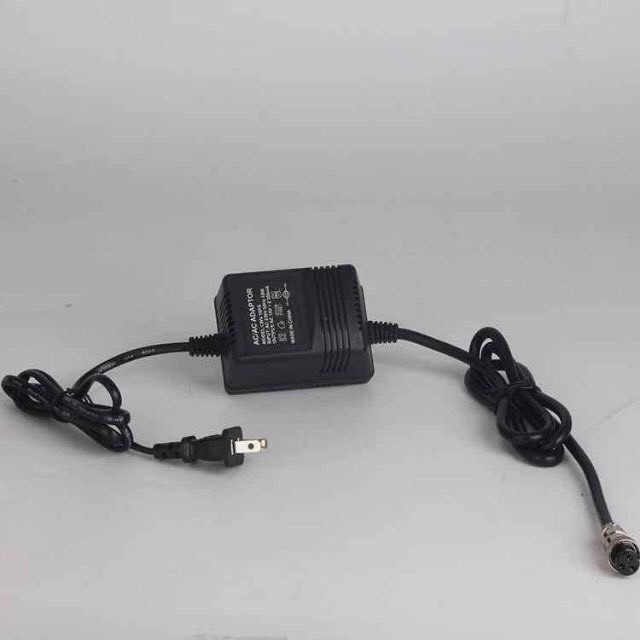 Nguồn Adapter cho Mixer F4, F7,18v