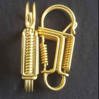 Móc khóa uốn thủ công full đồng