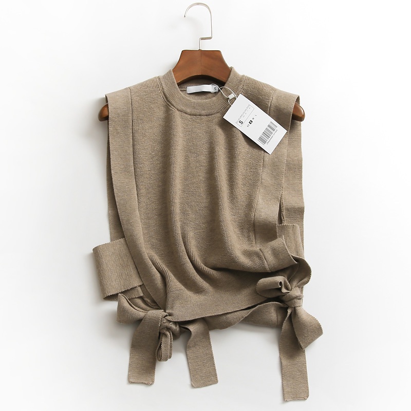 P967 Áo ghile len xuất dư của URBAN REVIVO