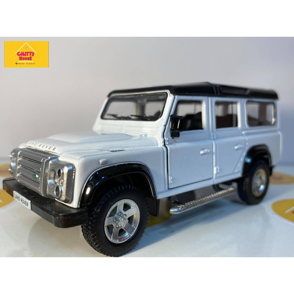 Mô hình xe Land Rover Defender tỷ lệ 1:36 tranh trí taplo, đồ chơi