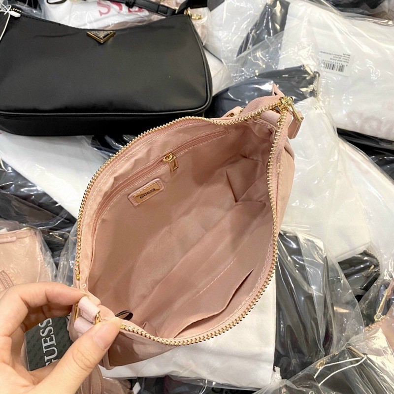 Túi Guez kẹp nách p.@.r.i.s kem hồng | BigBuy360 - bigbuy360.vn