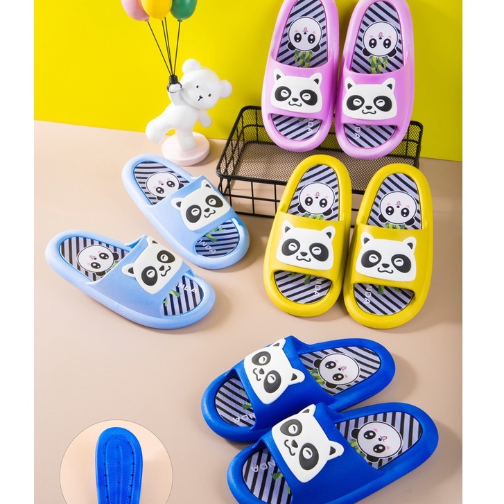 Dép bánh mì cho bé trai bé gái hình gấu trúc dễ thương cao su siêu mềm