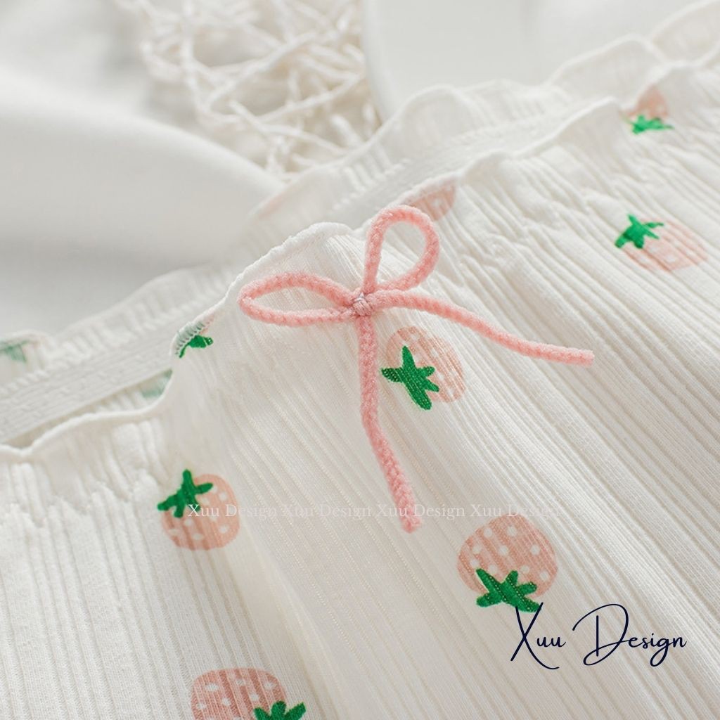 Quần lót cotton nữ Wexuu Design, Quần lót nữ chất cotton phối viền ren họa tiết dâu nơ dễ thương QC31