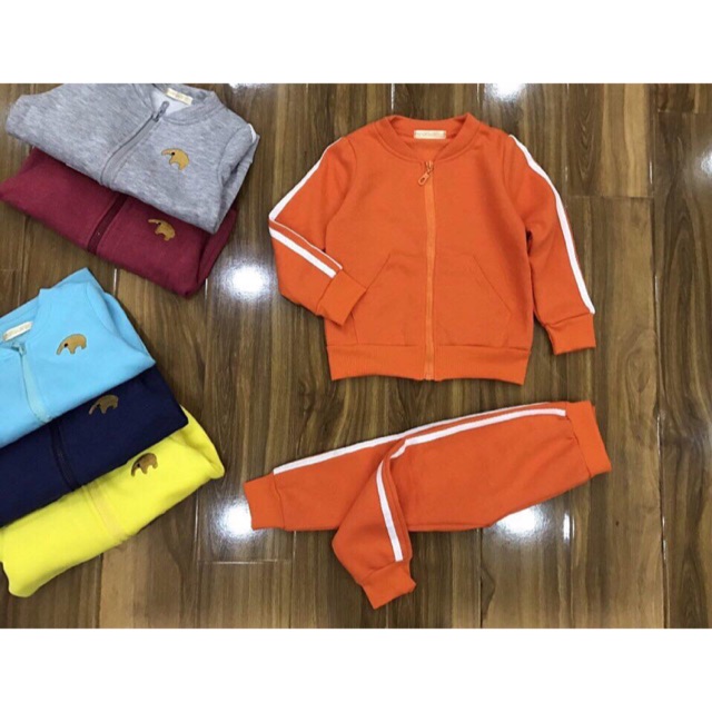 Combo bộ của Hà Liên