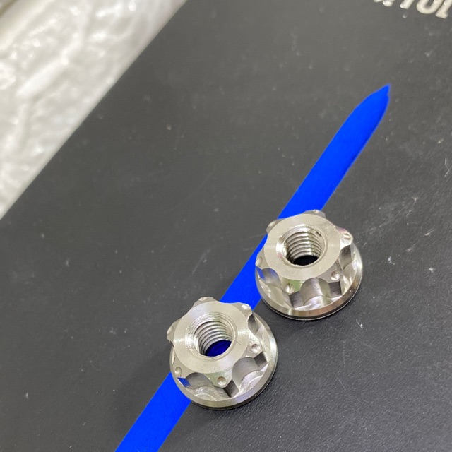 ốc tán Salaya 8mm