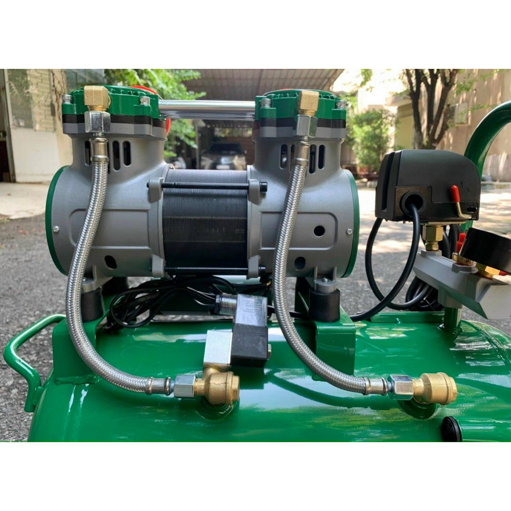 Máy nén khí không dầu 25L DEKTON DK-AC2930, công suất 1,5HP, mẫu mới