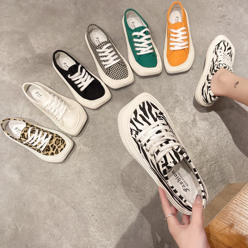 [ Mã 66CBSALE giảm 30K đơn 200K] Giày Vải Canvas Đế Bằng Mũi Vuông Phối Dây Thắt Sành Điệu Cho Nữ | BigBuy360 - bigbuy360.vn