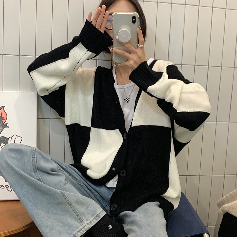 Áo khoác cardigan dệt kim tay dài dáng rộng màu sắc tương phản phong cách Hàn Quốc thời trang thu đông