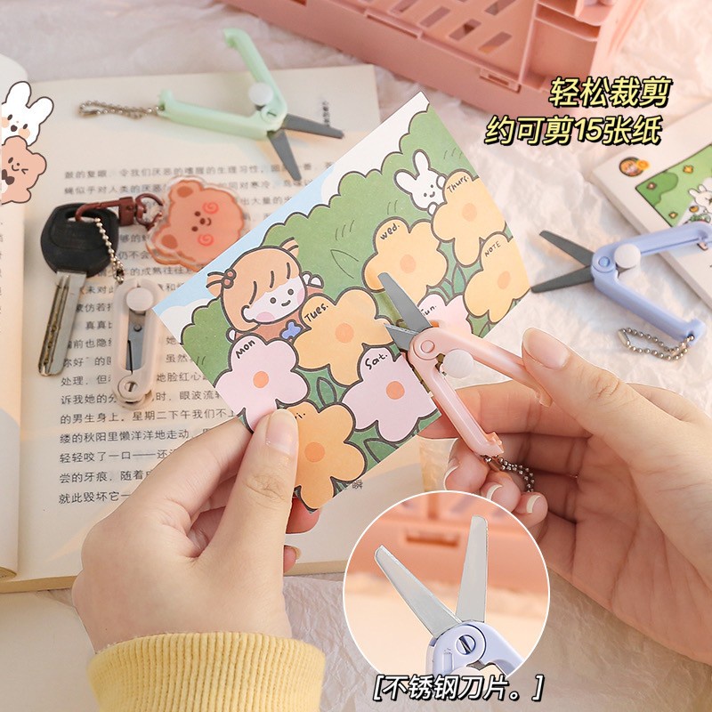 Kéo mini Cầm Tay Có Thể Gập Lại Thiết Kế Dễ Thương Đa Năng