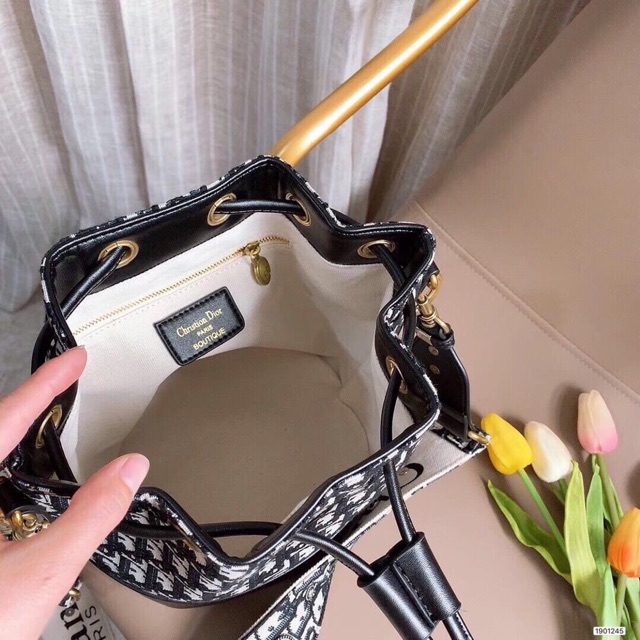 Túi giọ có ảnh thật