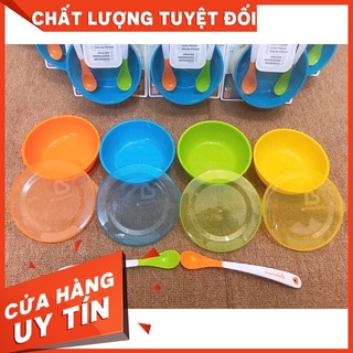 Bộ 4 bát có nắp + 2 thìa Munchkin