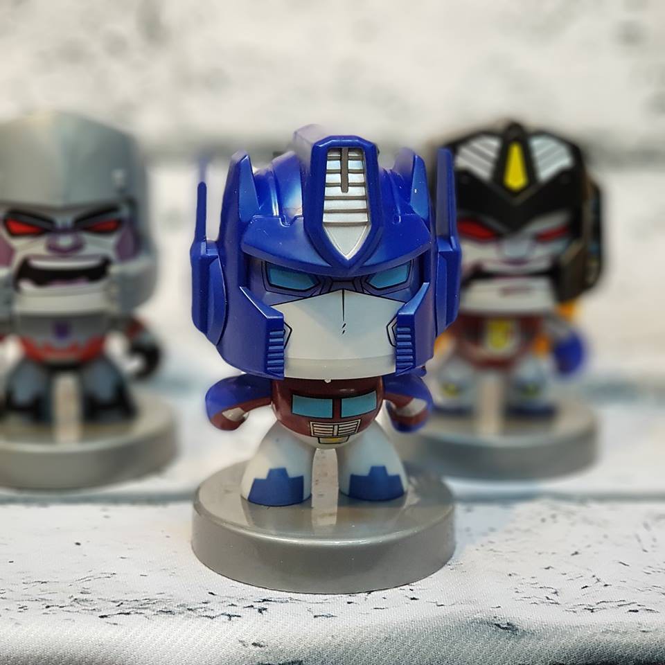 THÚ QUAY ĐẦU AUTOBOT