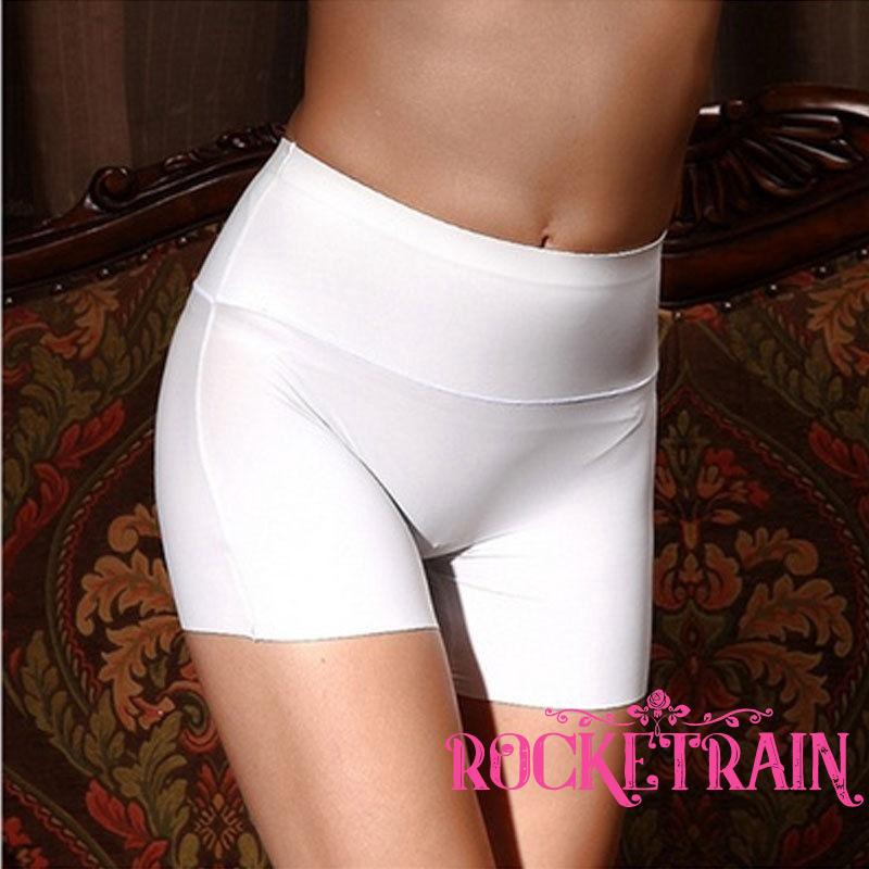 Quần short giấu đường may cho nữ