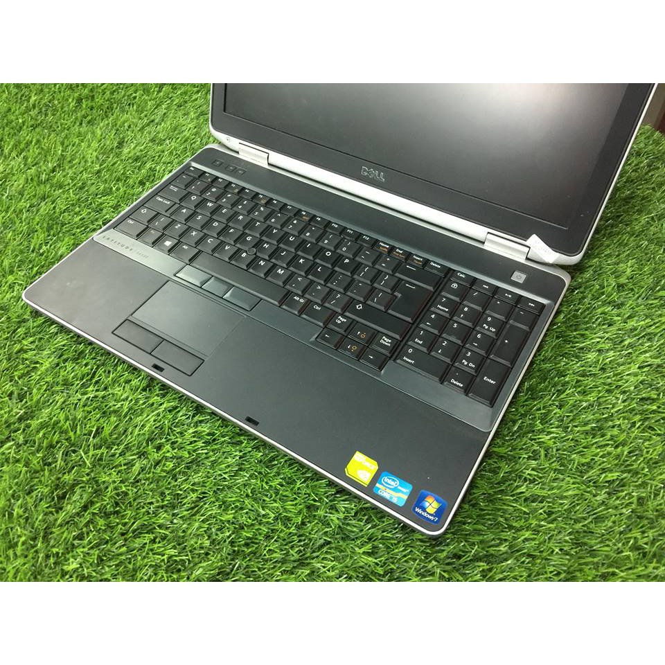 HOT HOT Dell E6530 Core i5-3340M Ram 4gb HD 4000+NIVIDIA 5200M Vỏ nhôm chiến game mượt tặng túi,chuột mới pin 3 tiếng