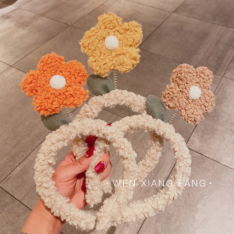 Băng Đô Rửa Mặt Bằng Lông Cừu Đính Hoa Dễ Thương Sáng Tạo Cho Nữ