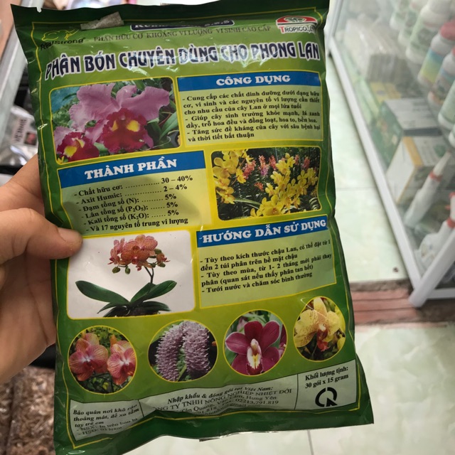 Phân bón chuyên dùng cho phong Lan 555