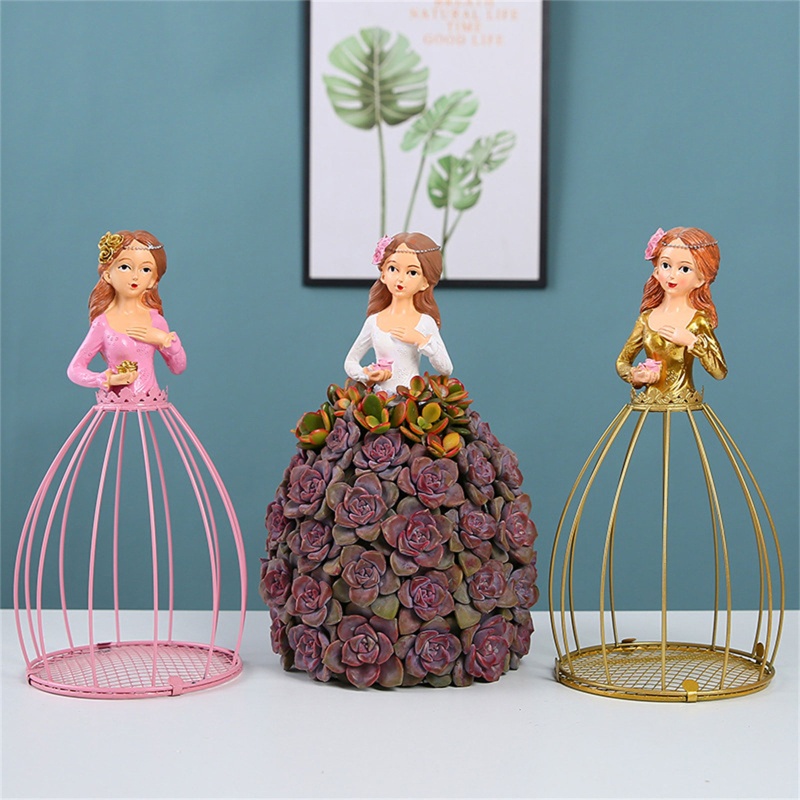 Chậu Hoa Bằng Kim Loại Kiểu Công Chúa Dùng Trang Trí Độc Đáo