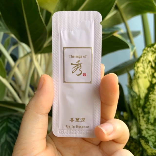10 gói - Saga Ga In essence cấp nước dưỡng trắng da date 2026