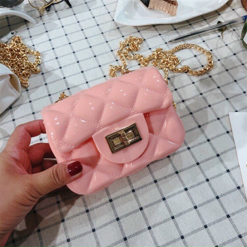 túi silicon nhựa dẻo cho bé đeo chéo mẫu mới 2020 | BigBuy360 - bigbuy360.vn