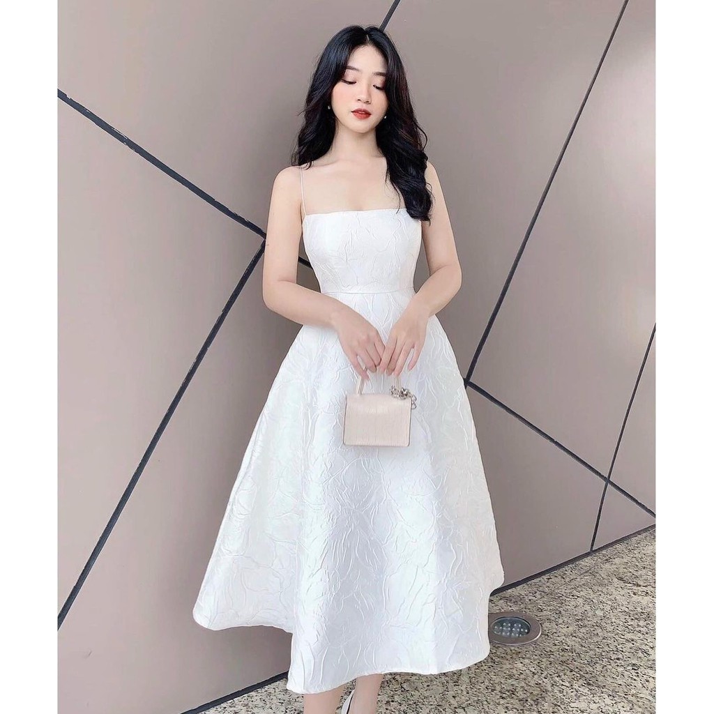 Đầm dự tiệc Gấm 2 dây sang trọng, quý phái | BigBuy360 - bigbuy360.vn