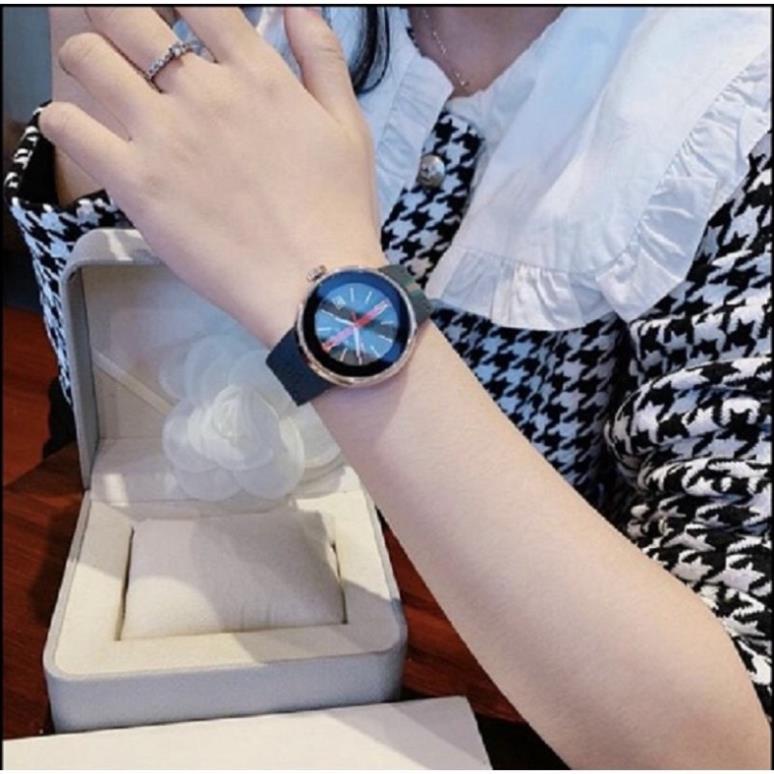 đồng hồ đeo tay nữ GUOU dây cao su silicon mềm dẻo thời trang hàng đẹp cao cấp chống nước bảo hành 12 tháng