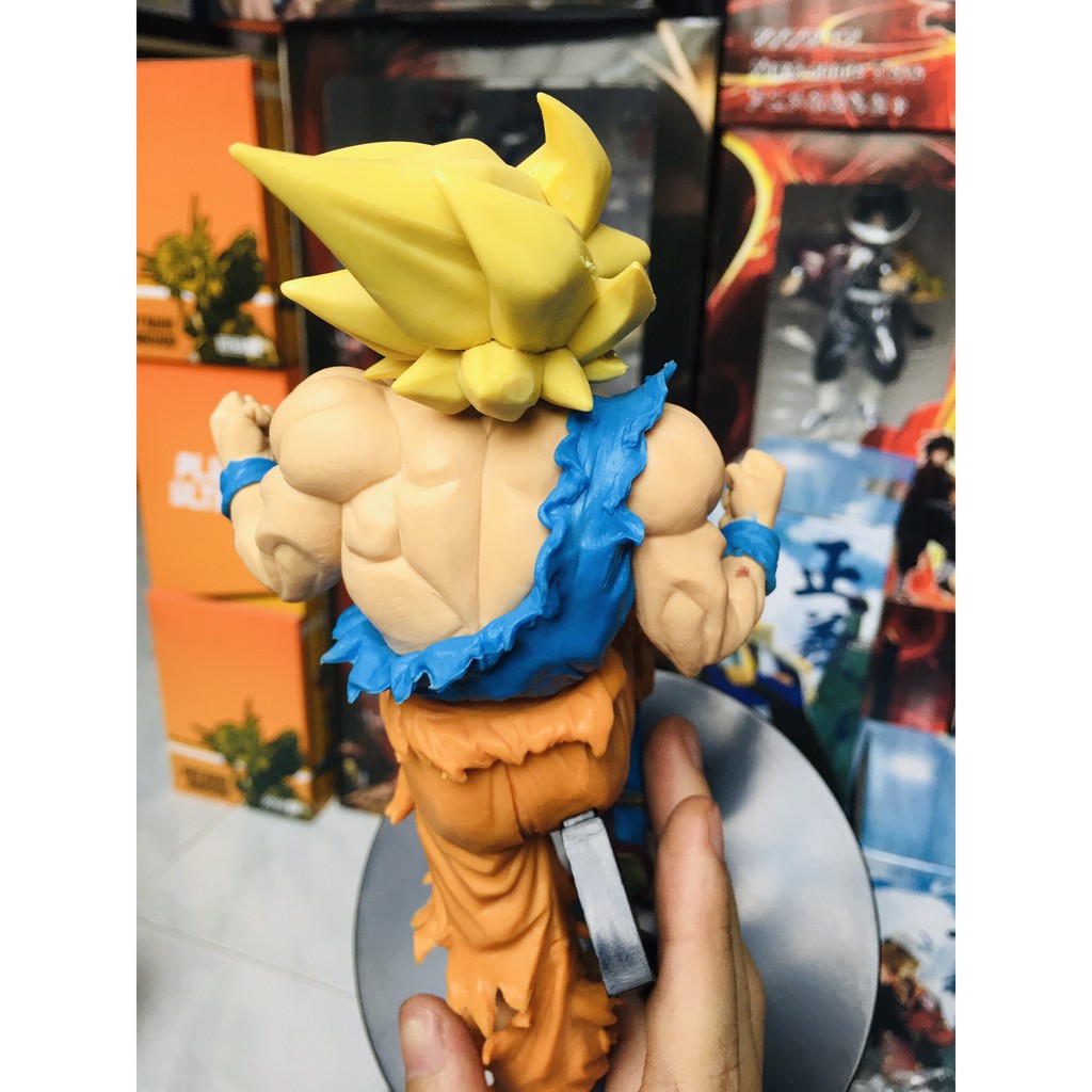 Figure Son goku Super Saiyan Dragon Ball. Figure kỉ niệm 50 năm