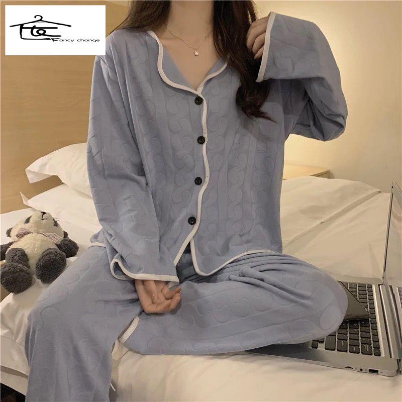 Áo Sơ Mi Lụa Lạnh Tay Dài Cổ Bẻ Viền Lượn Sóng Màu Xanh Dương Lì Mát Mẻ Bán Chạy-S