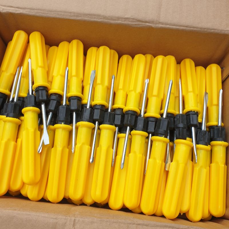 Tua vít 4 cạnh giá Siêu Sốc