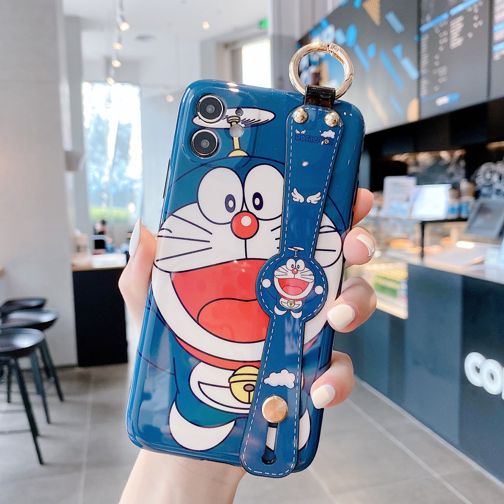 Ốp Điện Thoại In Hình Doraemon Có Dây Đeo Cổ Tay Cho Iphone 11 Pro Max Se2