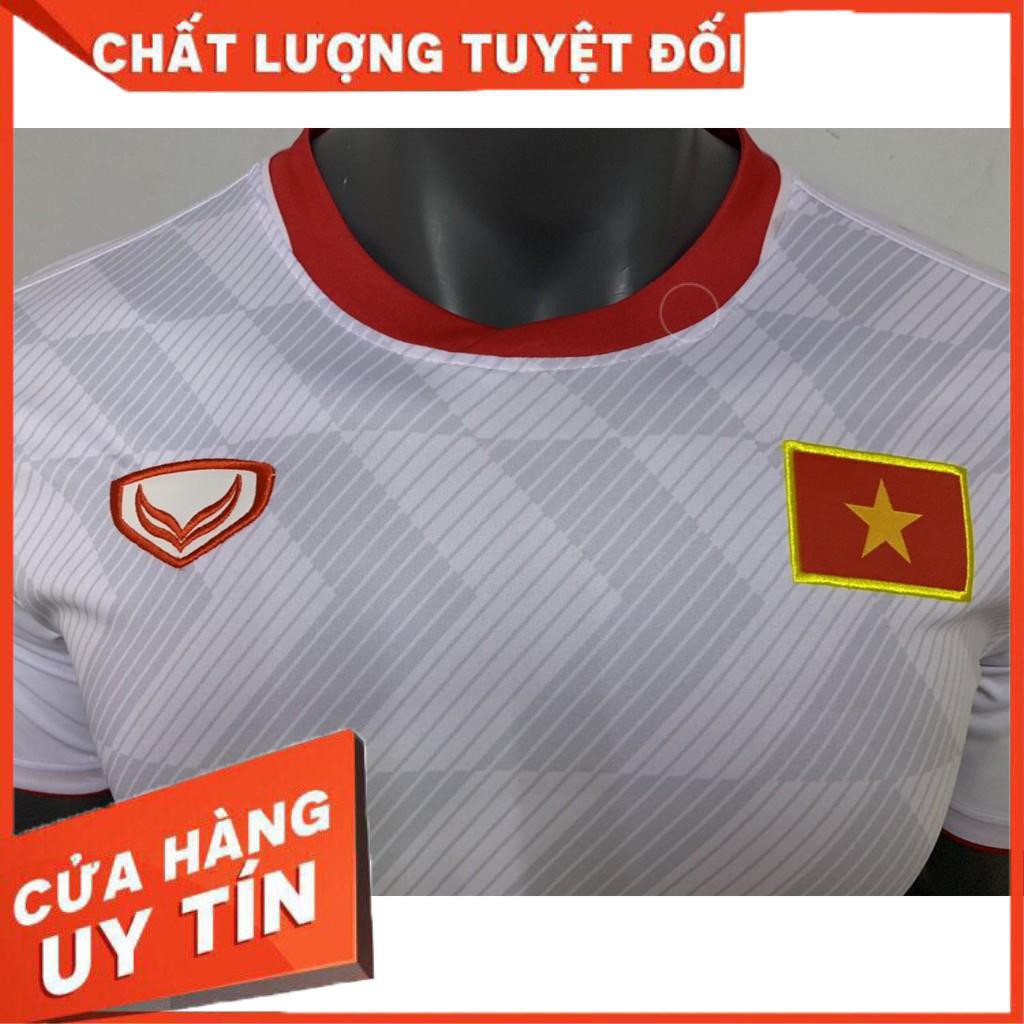 Bộ thê thao đội tuyển VN -vải đẹp