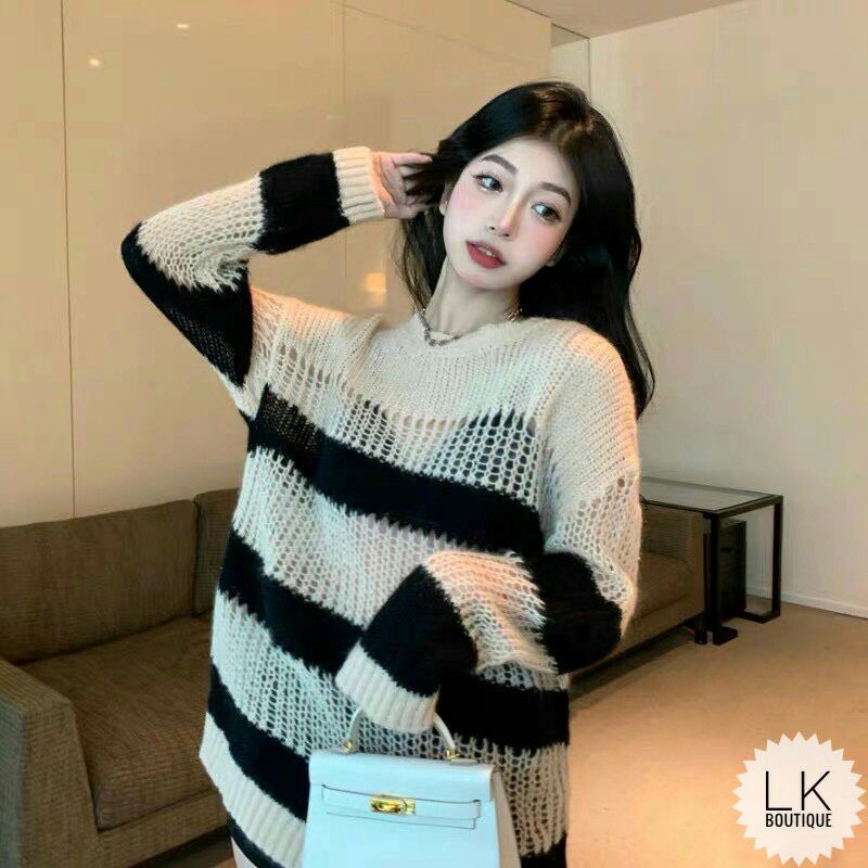 Áo Len Lưới Kẻ Ngang Dài Tay Màu Be