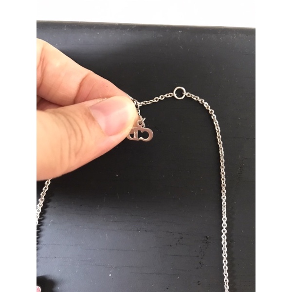 Vòng chocker DIOR
