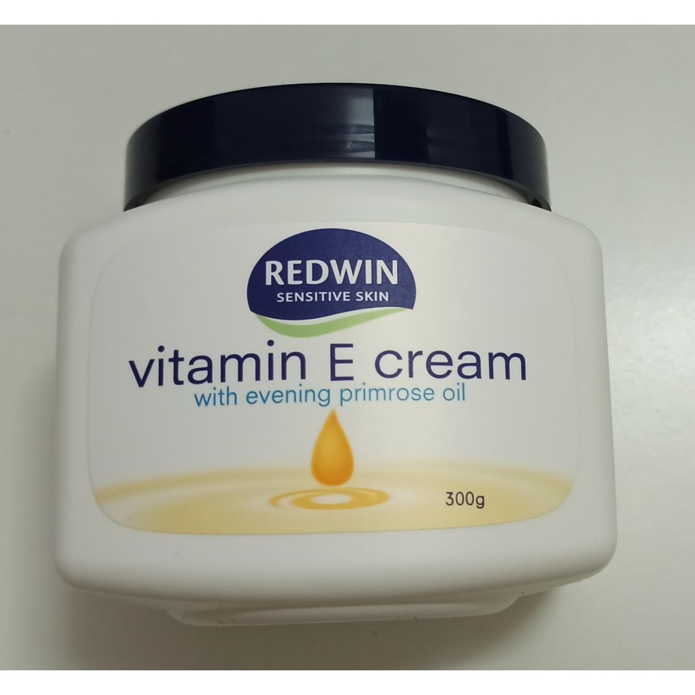 Kem Dưỡng Da Redwin Cream With Vitamin E Kết Hợp Tinh Dầu Hoa Anh Thảo 300g - Úc