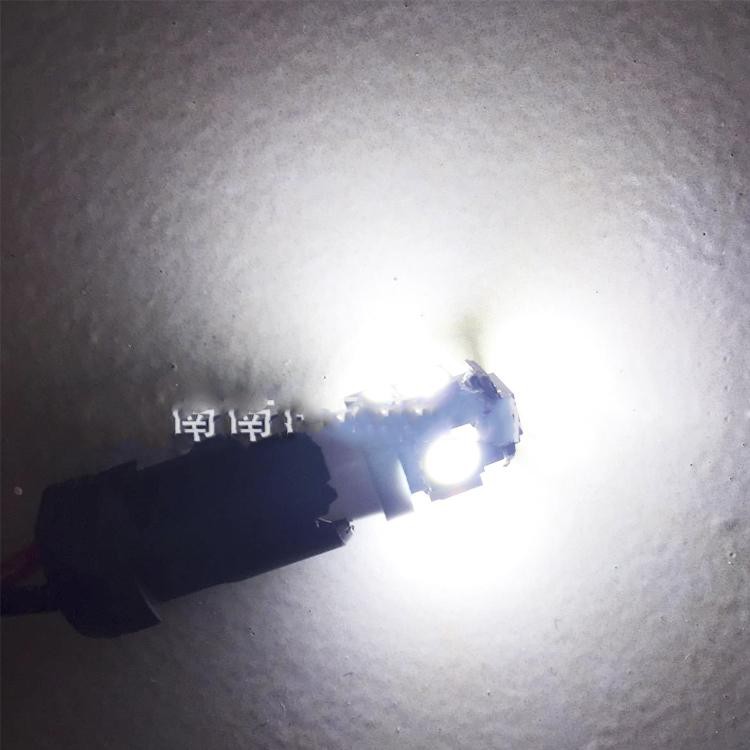 Bộ 2 đèn Led T10 5050 SƯƠNG MÙ,demi,đèn nến Đồng hồ,biển số cho xe máy,xe hơi- Màu trắng