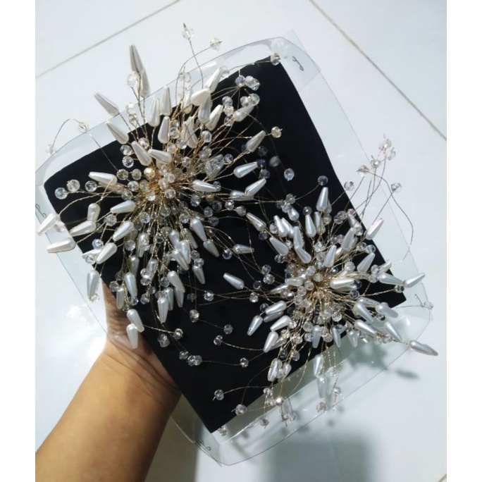 Bộ cài pha lê cô dâu xinh
